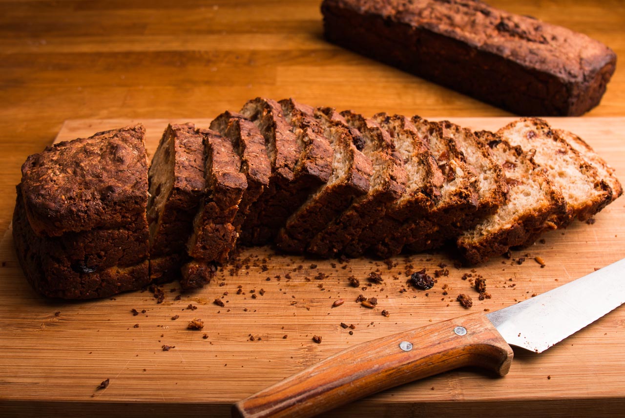 Nybakat glutenfritt filmjölksbröd