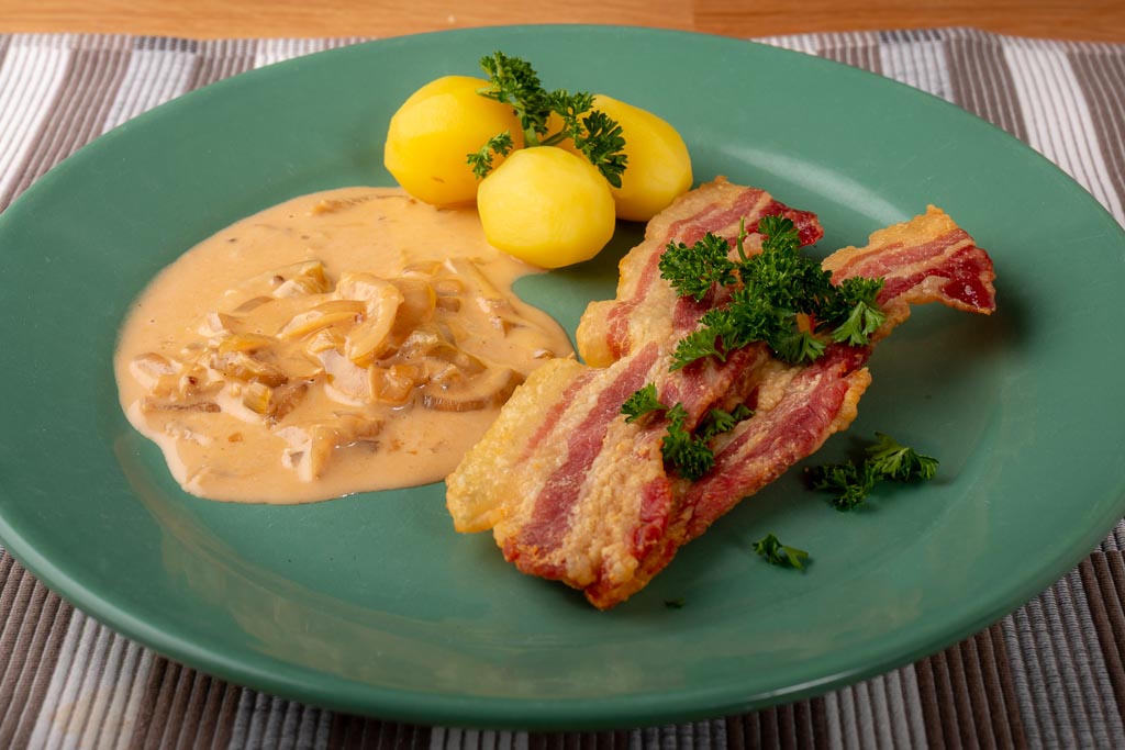 Fläsk med löksås