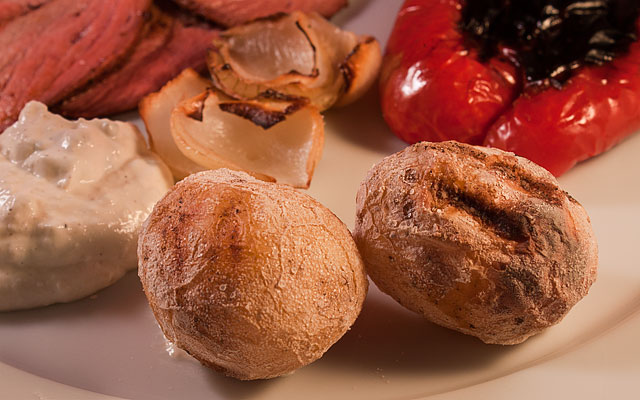 Salt grillad nypotatis