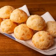 Pão de Queijo -  Brasilianska ostbröd