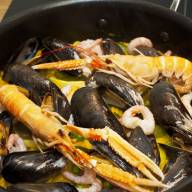 Paella Marisco de la casa Bull